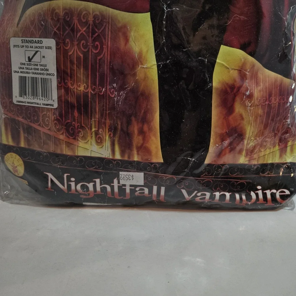 Rubies Nightfall Vampire Adult Costume M/44 Jacket Size~Arisen‎ Lust For Blood